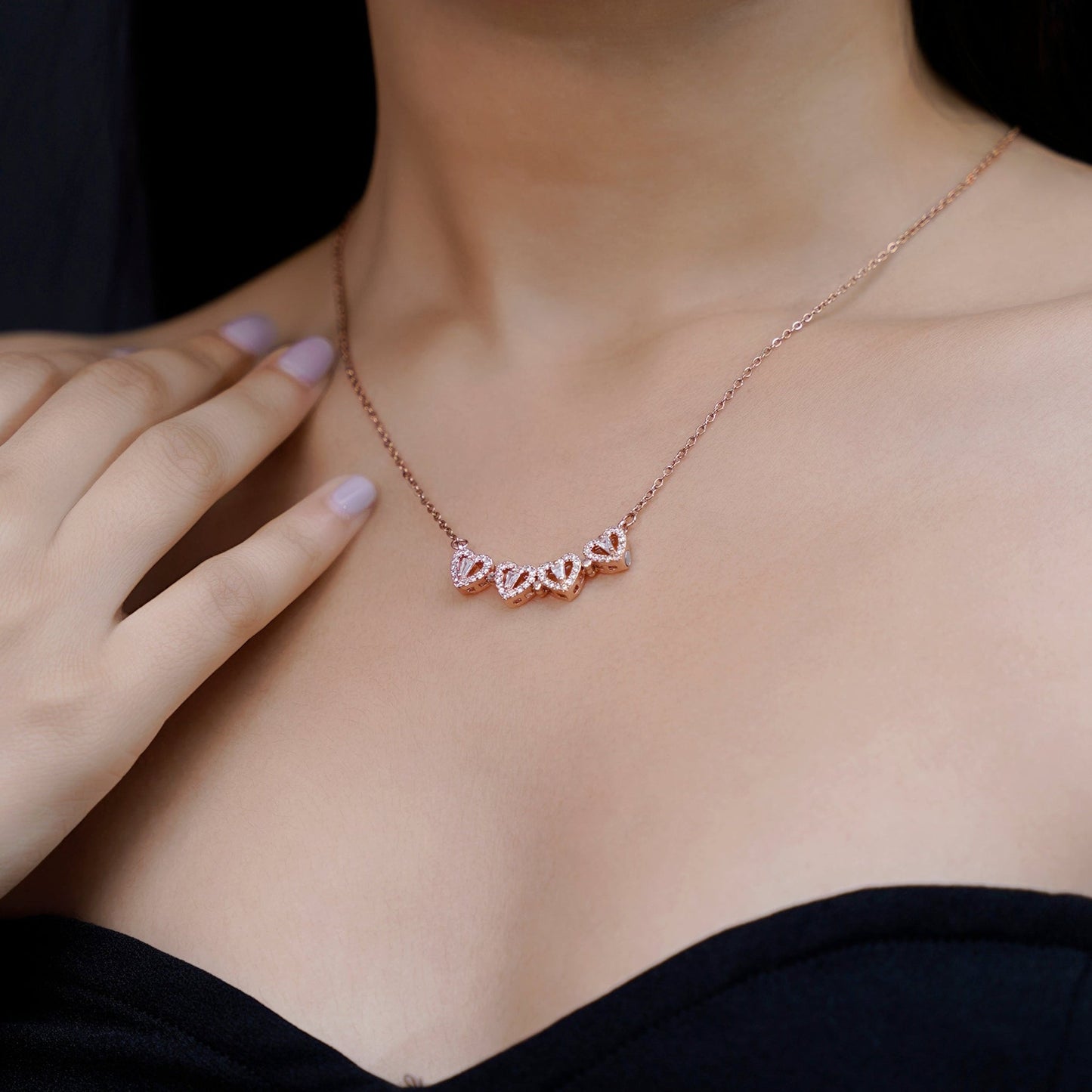 Women NecklaceShiny Clover Necklace