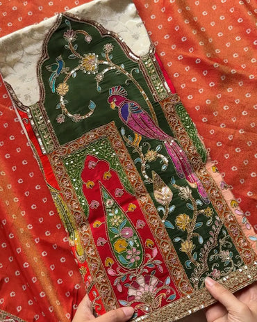 Temple Handwork Tissue Embroidered Suit