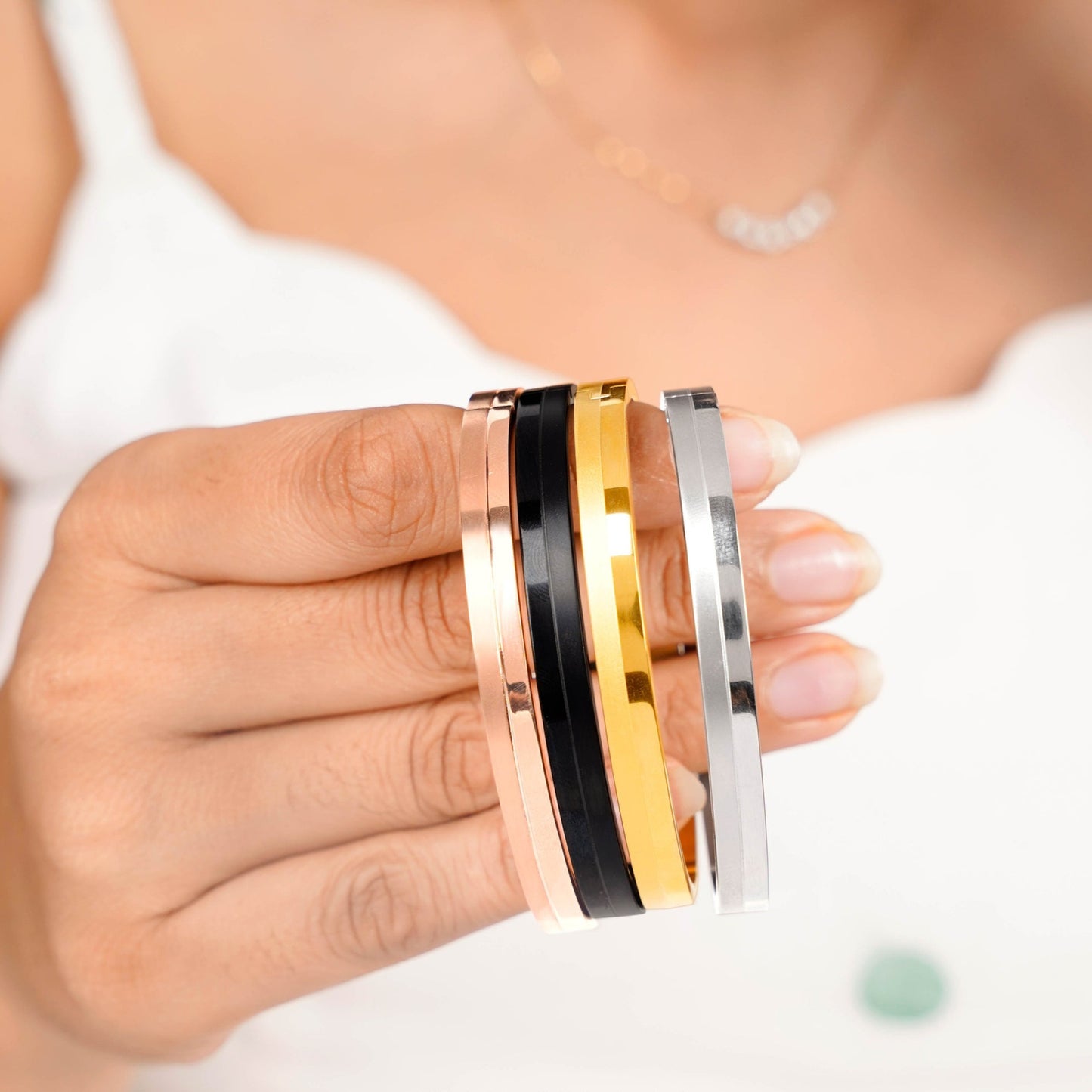 Benjomia Women's Bracelet
