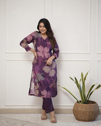 Enjoy New Floral Kurta Pant set with amazing lace Work ❤️ (WACD04)