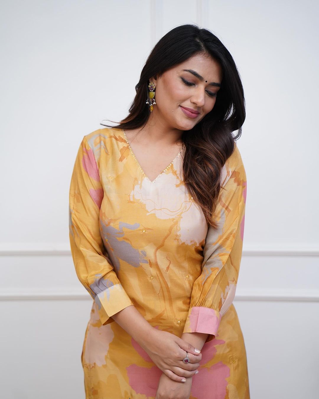 Enjoy New Floral Kurta Pant set with amazing lace Work ❤️ (WACD05)