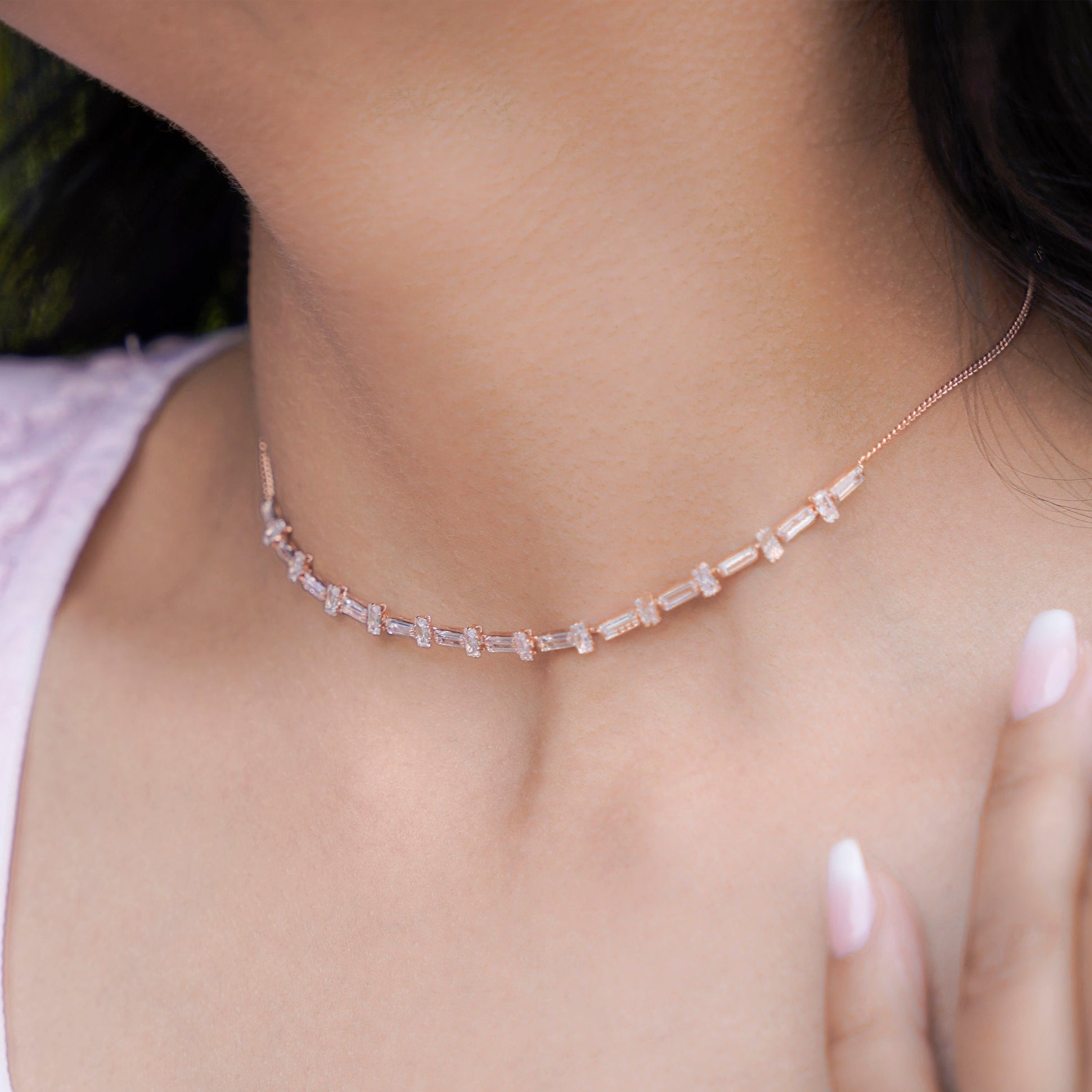 Binny Rosegold Plated Choker
Regular priceRs.